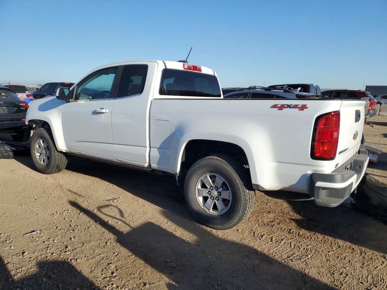 CHEVROLET COLORADO