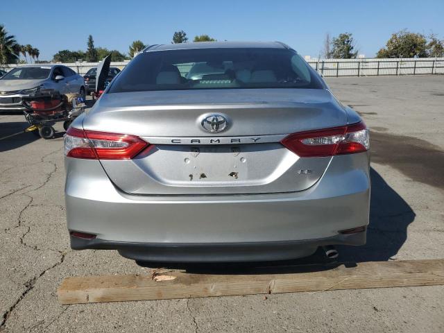 2018 TOYOTA CAMRY L 4T1B11HK5JU583432