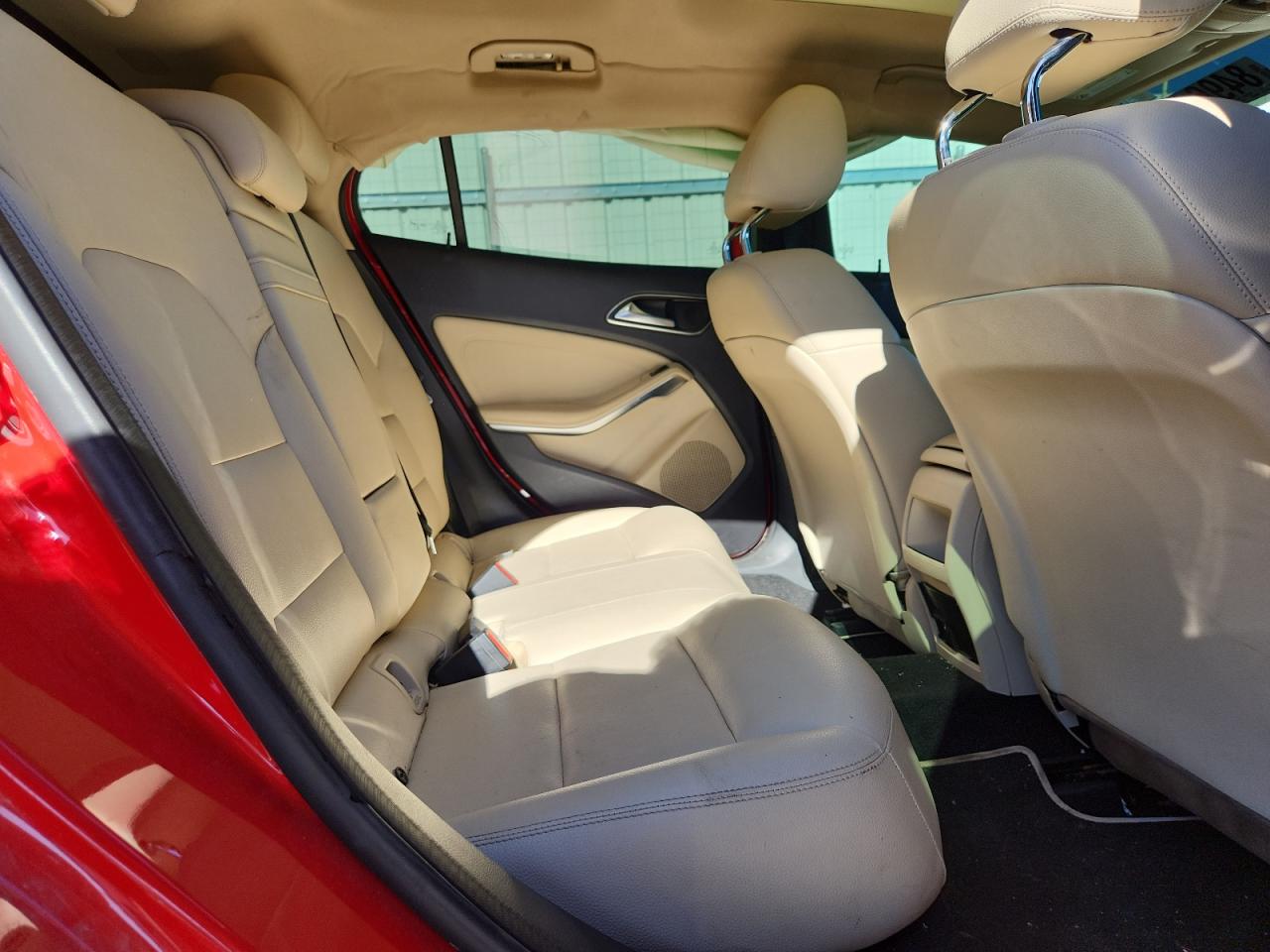 MERCEDES-BENZ GLA-CLASS 250