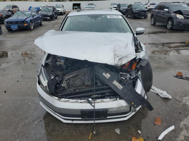 2015 VOLKSWAGEN JETTA SE - 3VWD17AJ7FM305478