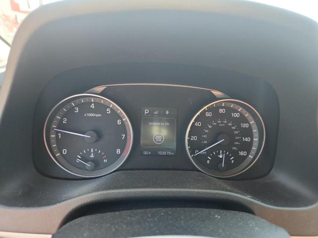 2017 HYUNDAI ELANTRA SE 5NPD84LF1HH165684