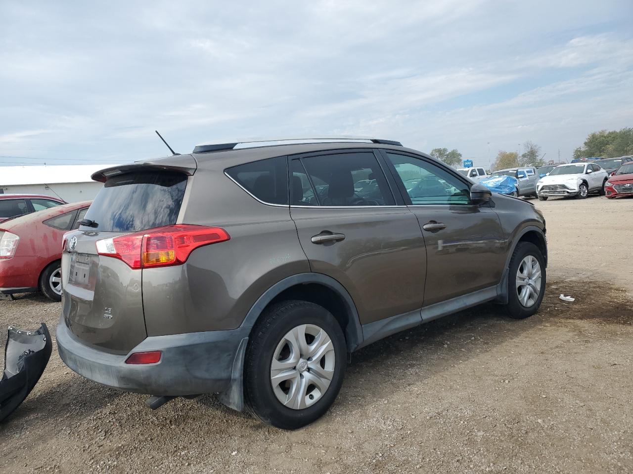 TOYOTA RAV4 LE