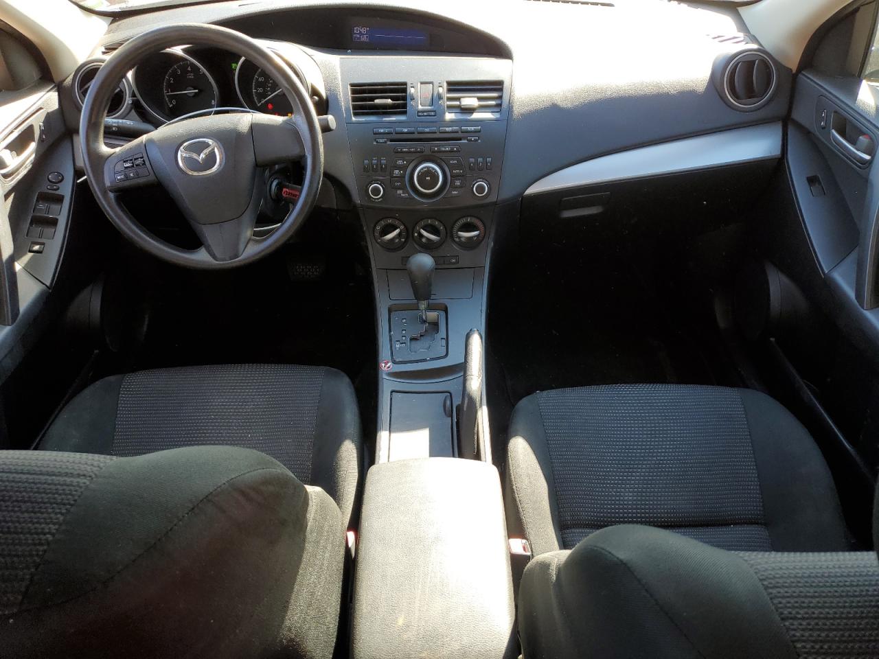 MAZDA 3 I
