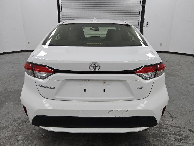 2020 TOYOTA COROLLA LE JTDEPRAE3LJ110880