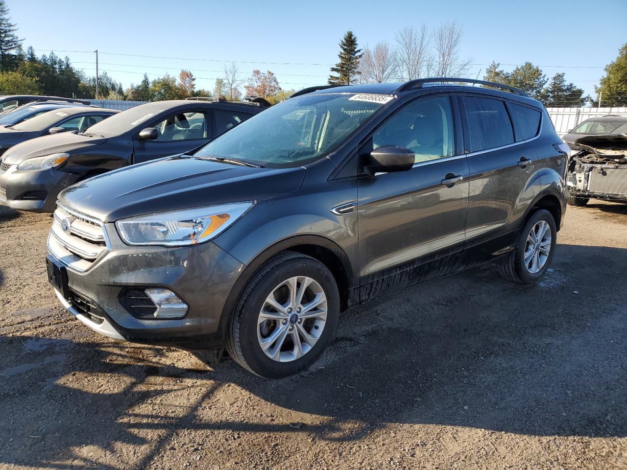 FORD ESCAPE SE