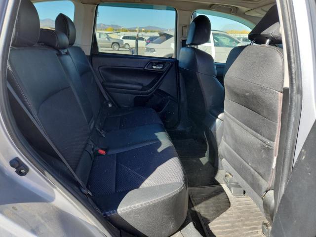 2016 SUBARU FORESTER 2 - JF2SJGDC1GH555457