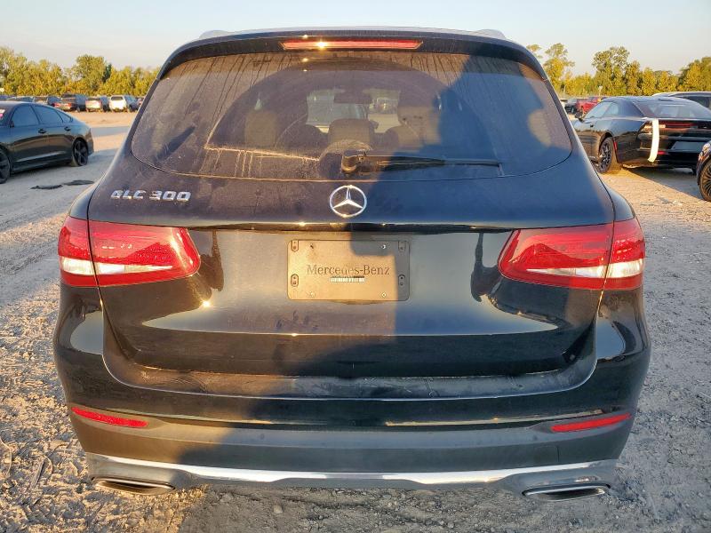 2016 MERCEDES-BENZ GLC 300 - WDC0G4JB2GF028435