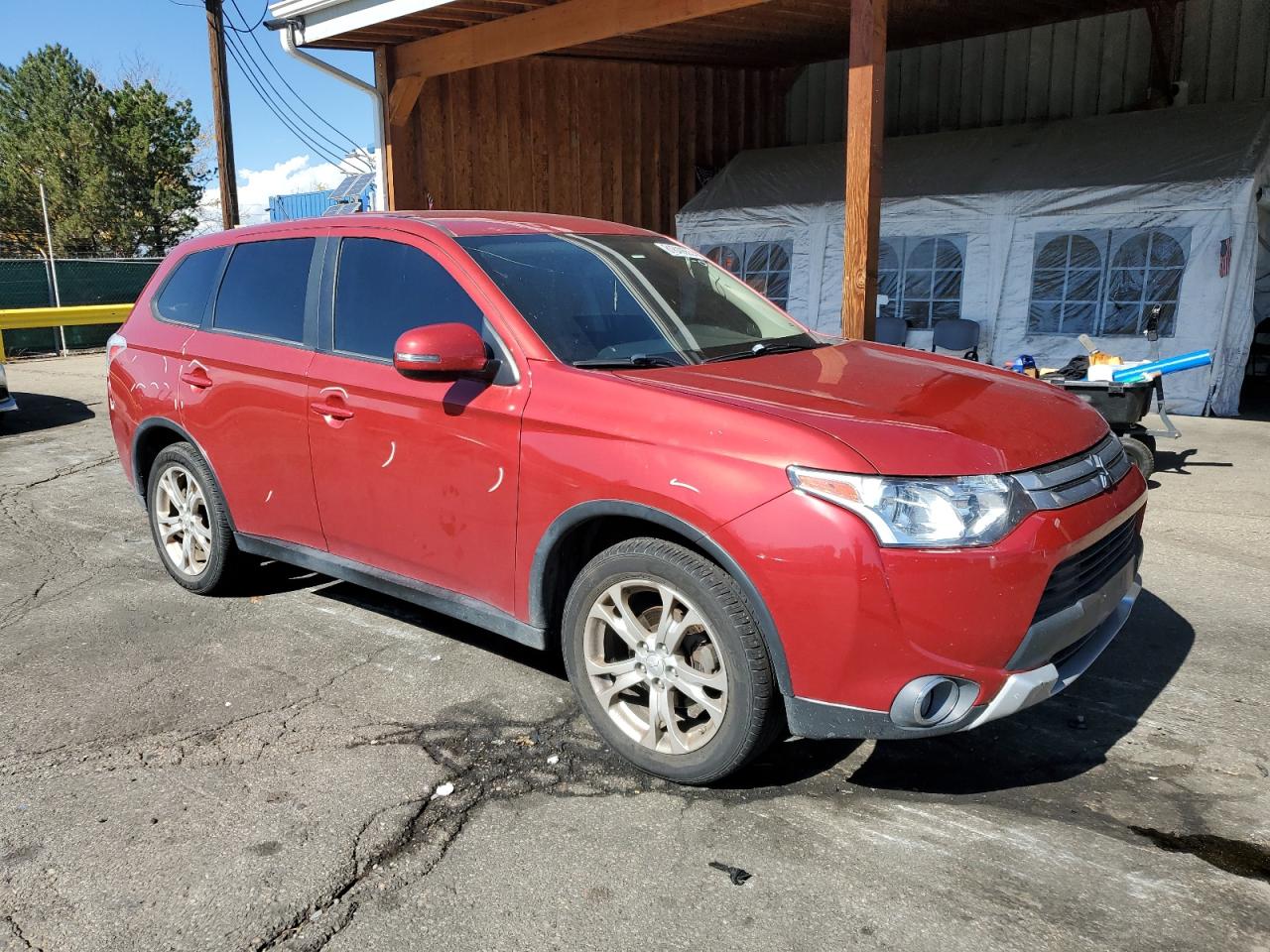 MITSUBISHI OUTLANDER SE