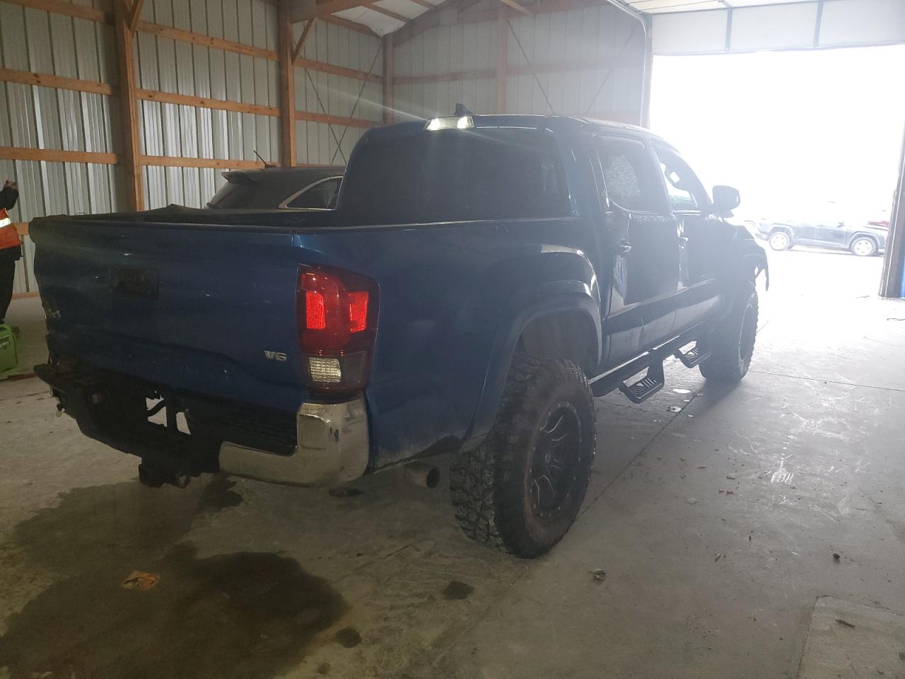 TOYOTA TACOMA DOUBLE CAB