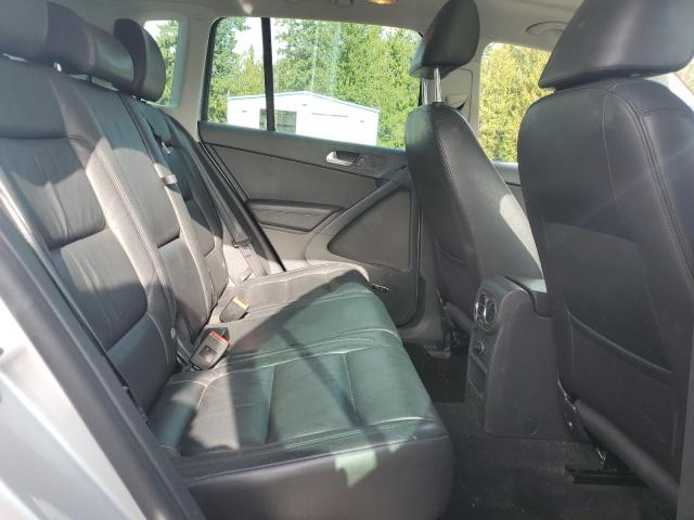 2017 VOLKSWAGEN TIGUAN SEL WVGWV7AX7HW500936