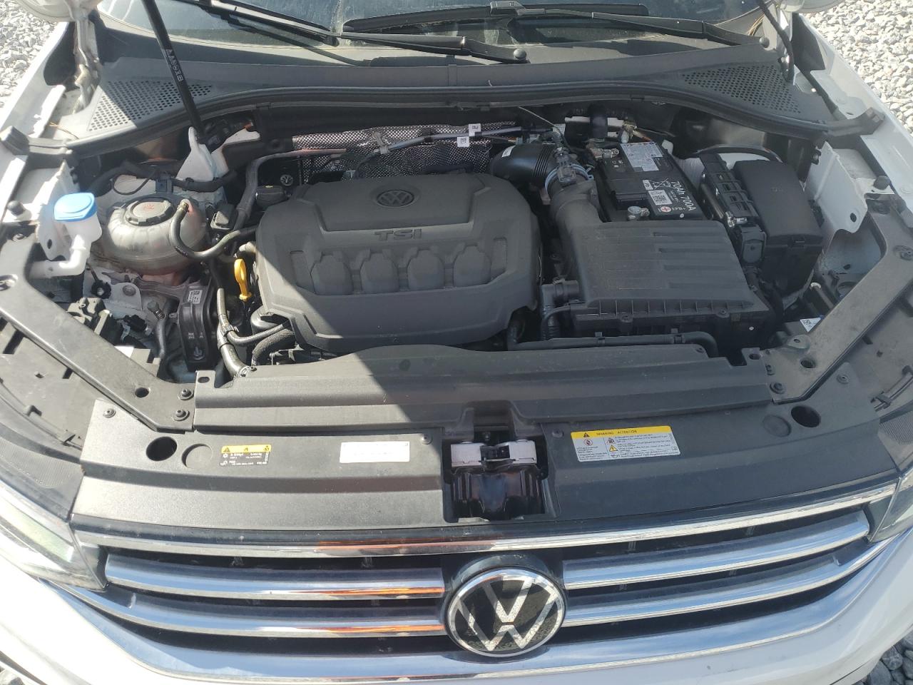 VOLKSWAGEN TIGUAN SE