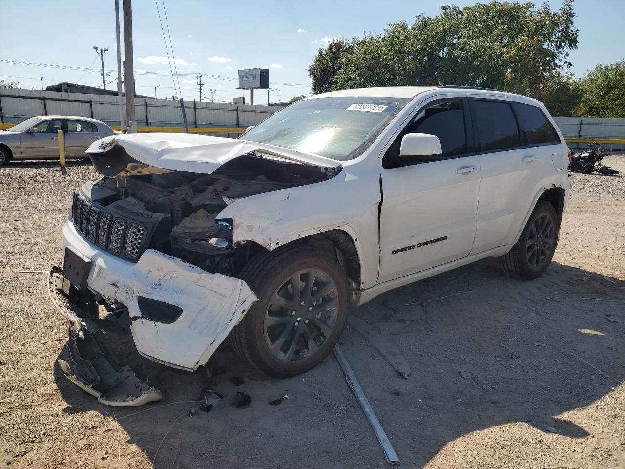 JEEP GRAND CHEROKEE LAREDO
