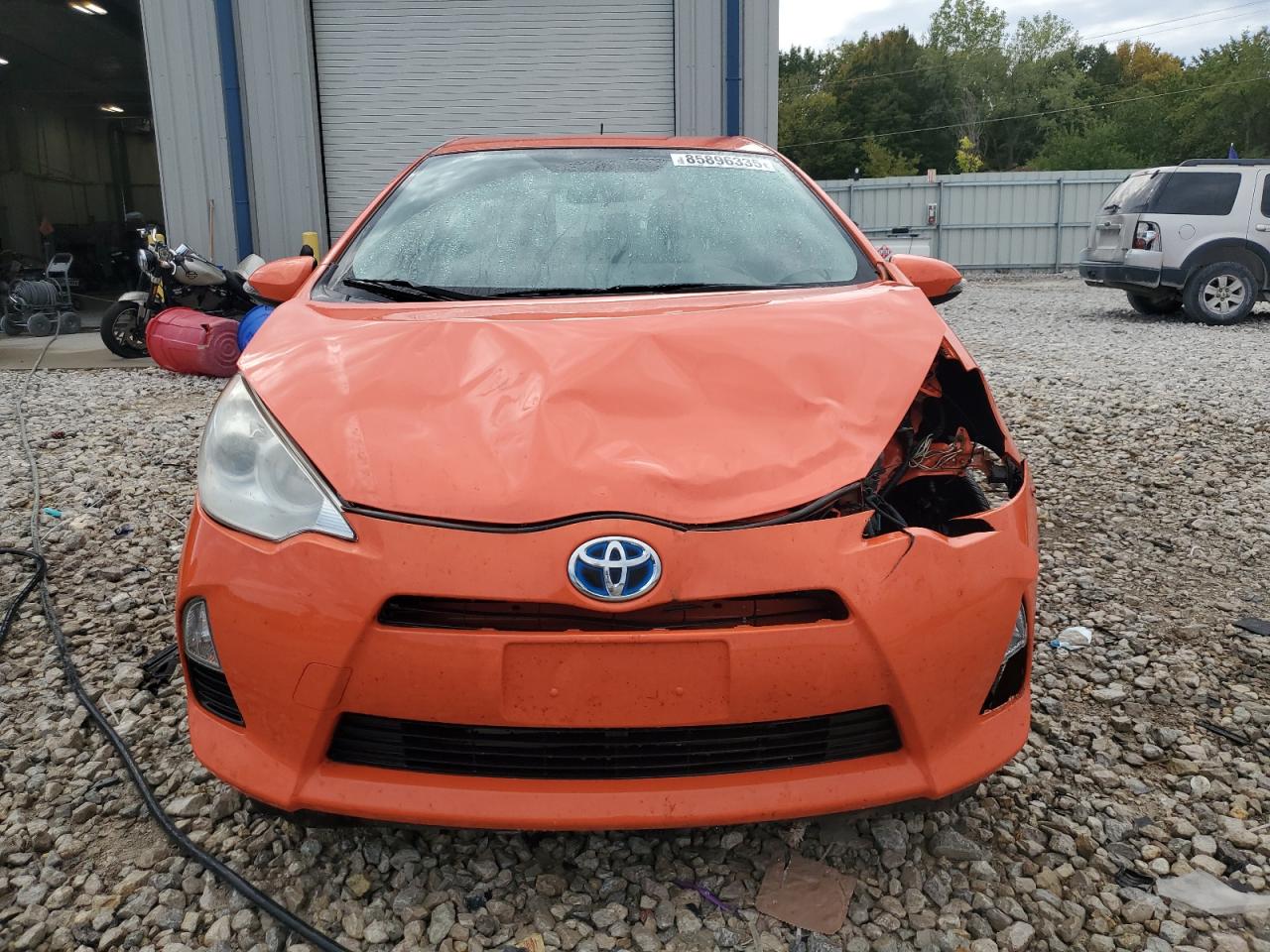 TOYOTA PRIUS C