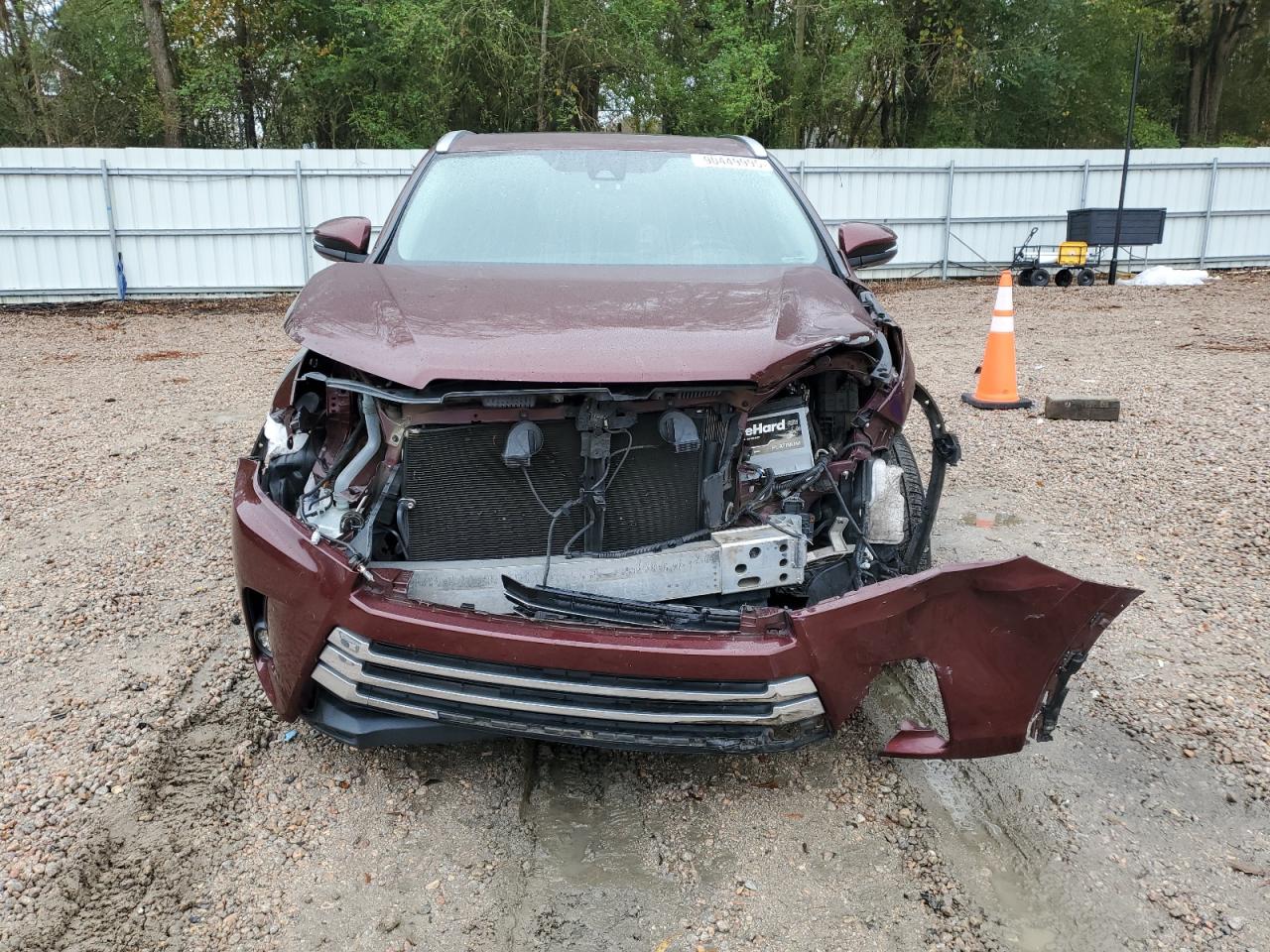 TOYOTA HIGHLANDER LIMITED