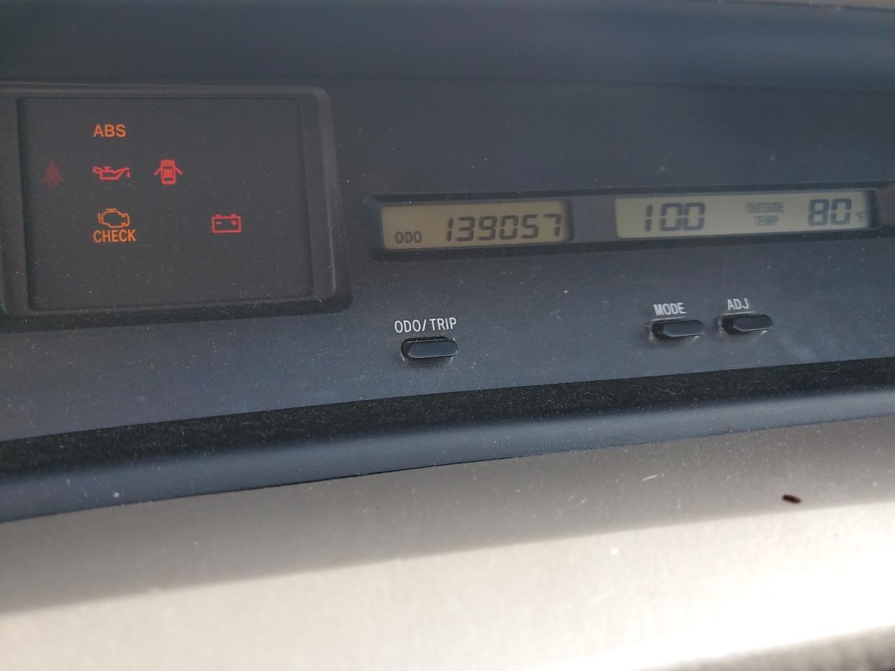 Lot #3276473656 2004 TOYOTA AVALON XL