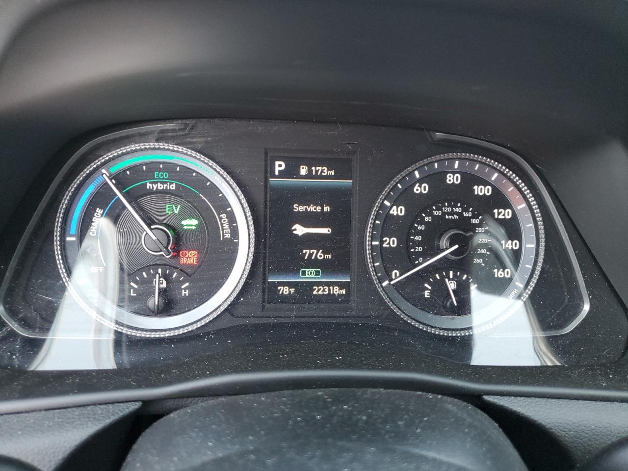 HYUNDAI SONATA HYBRID