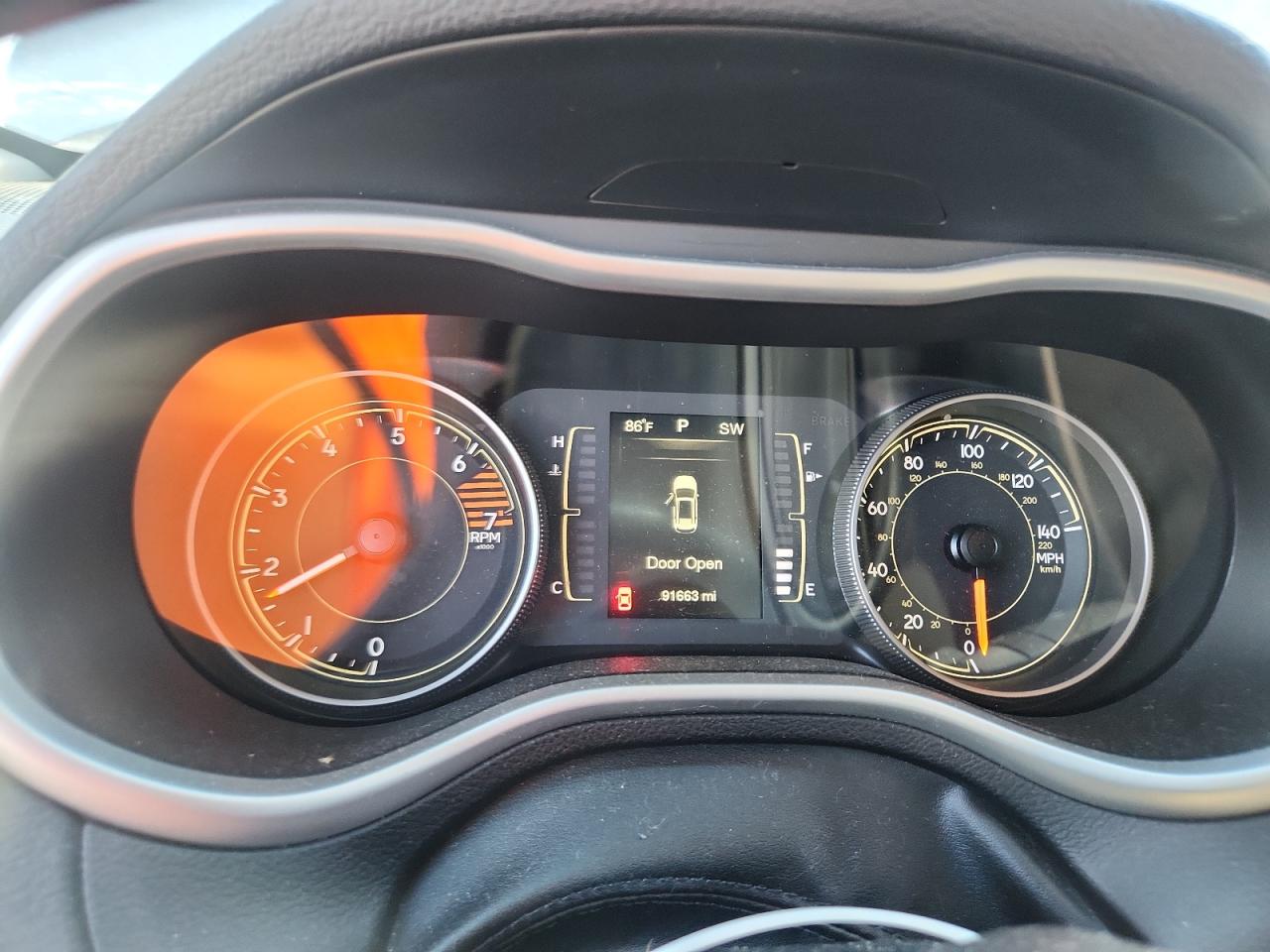 JEEP GRAND CHEROKEE LATITUDE