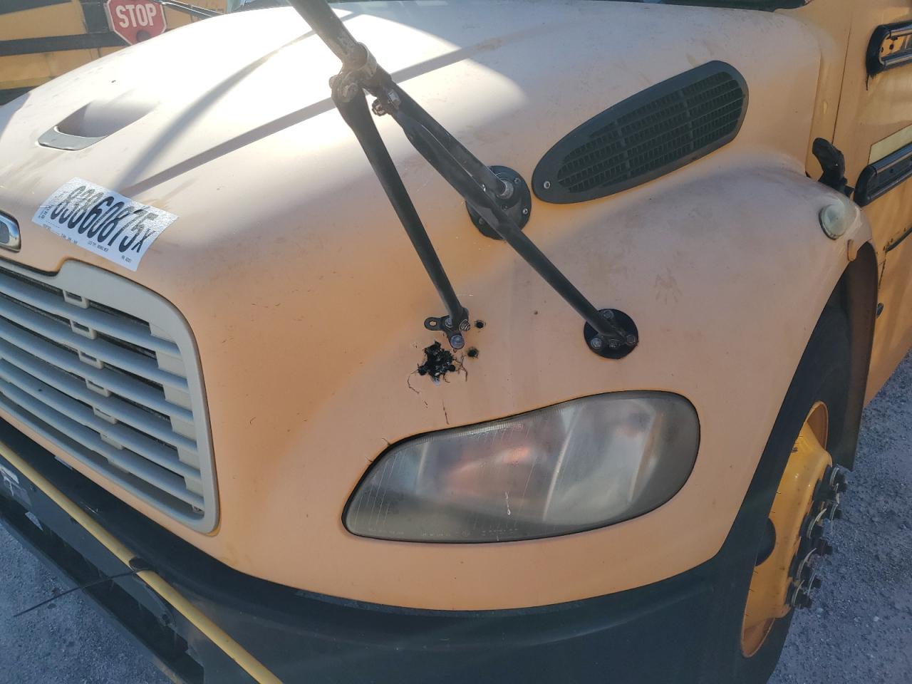 Lot #3273851182 2009 FREIGHTLINER SAF-T-LINER C2