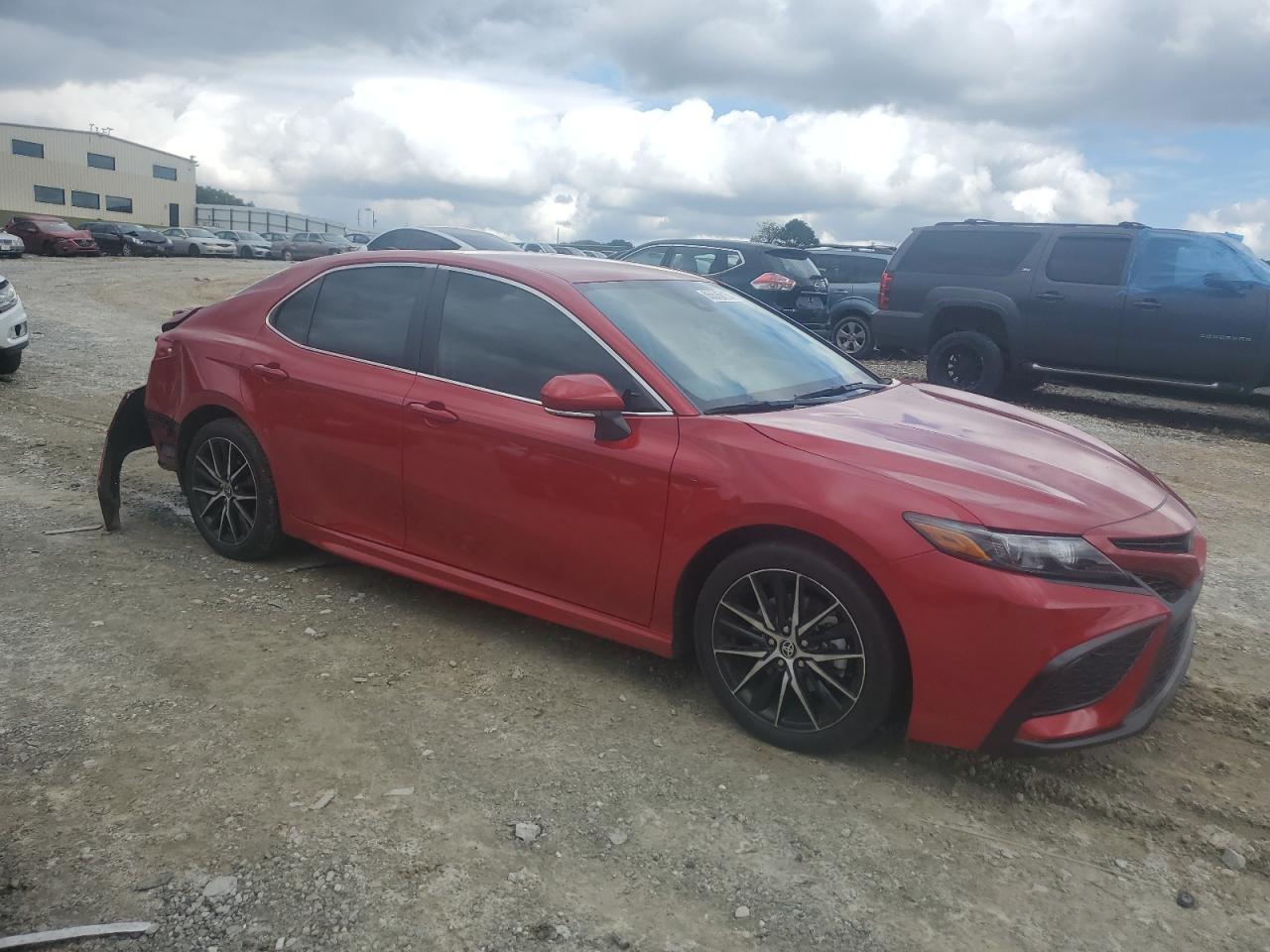 TOYOTA CAMRY SE NIGHT SHADE