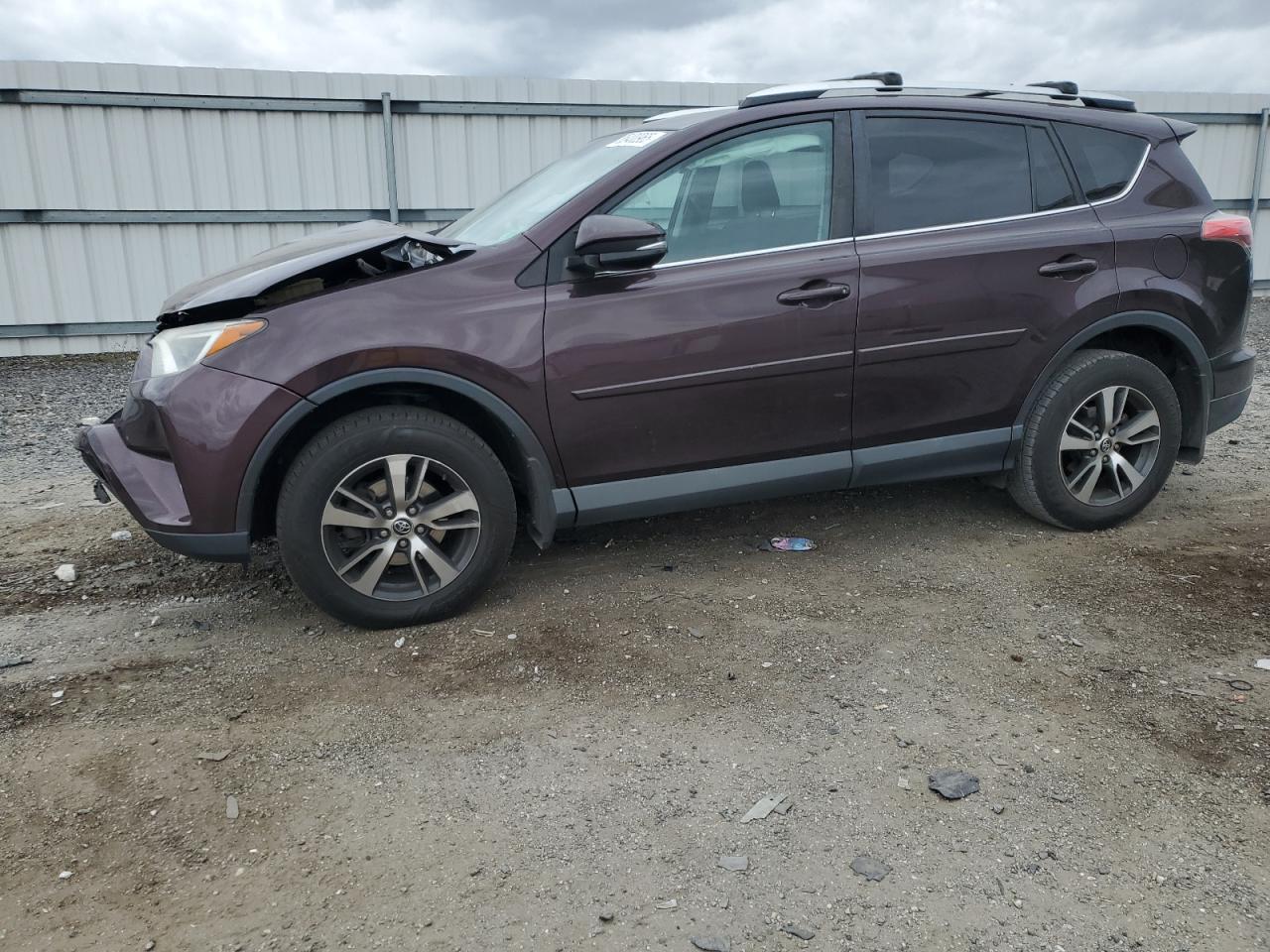 TOYOTA RAV4 XLE