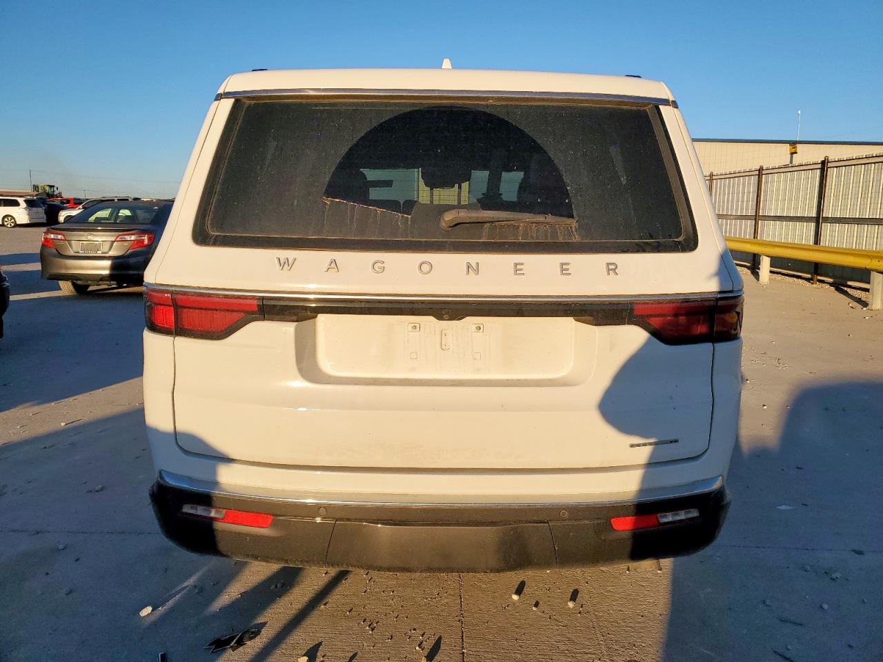 JEEP WAGONEER SERIES II