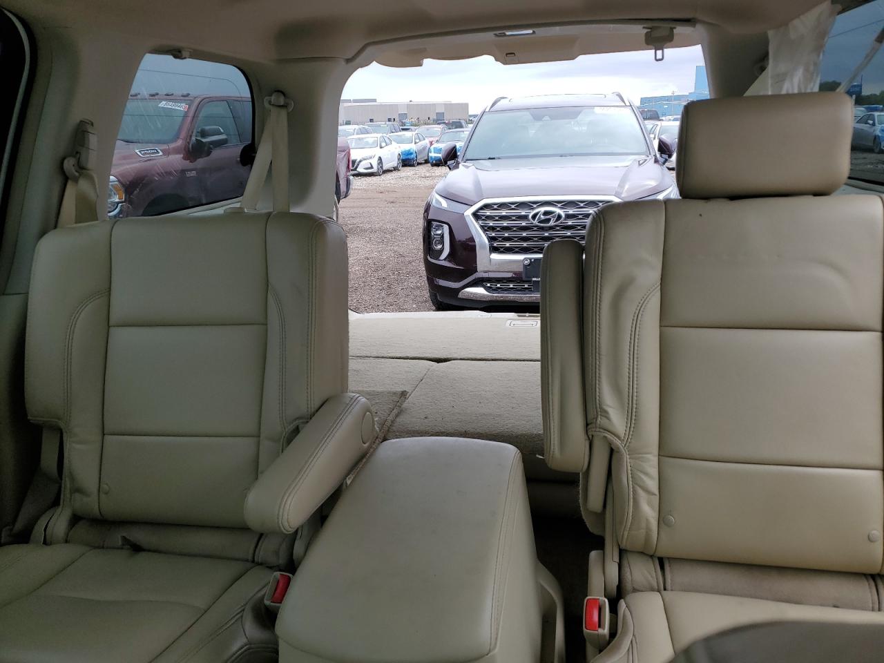 INFINITI QX56