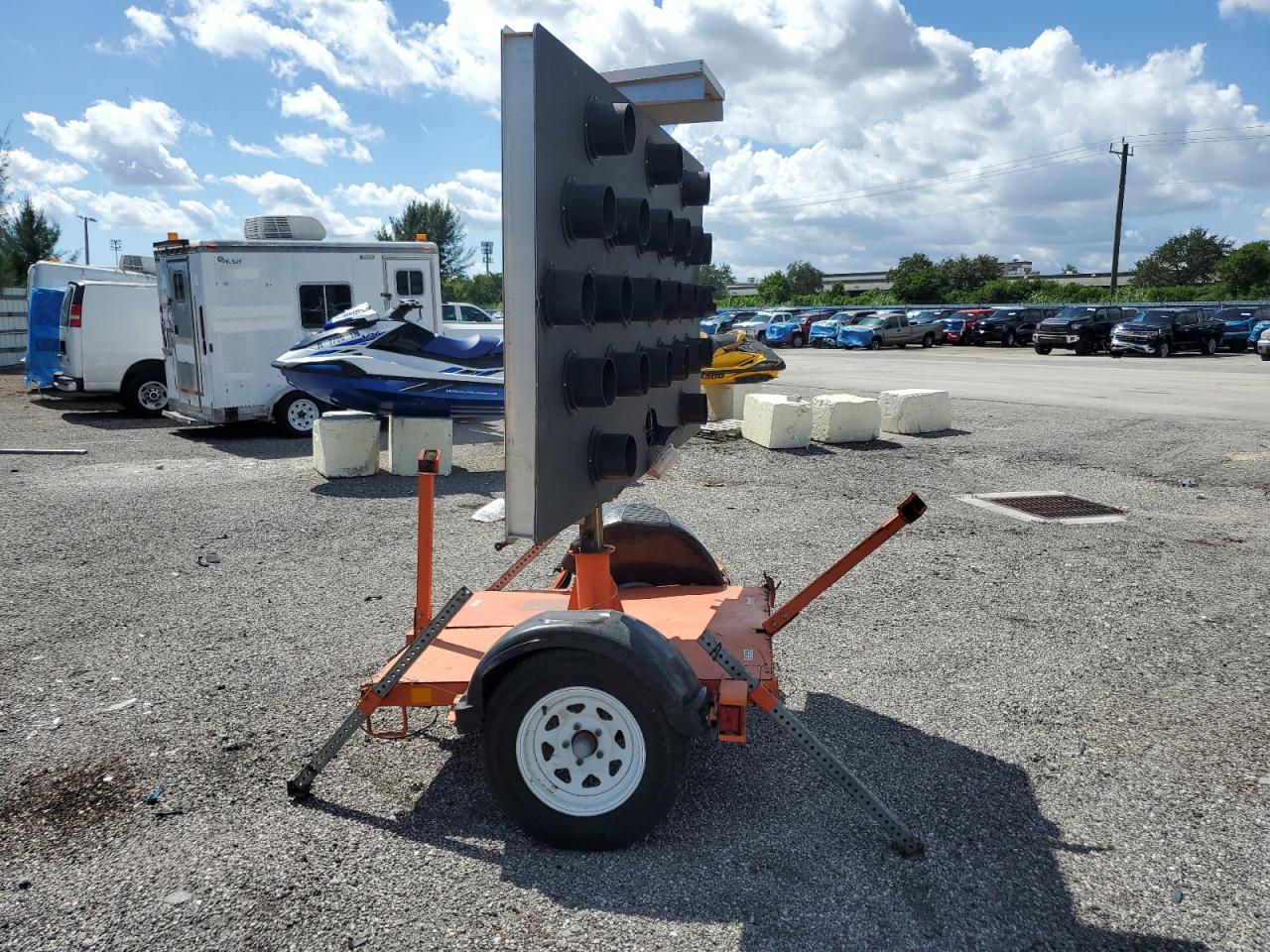 Lot #3275490718 2017 OTHER ARROW BOARD