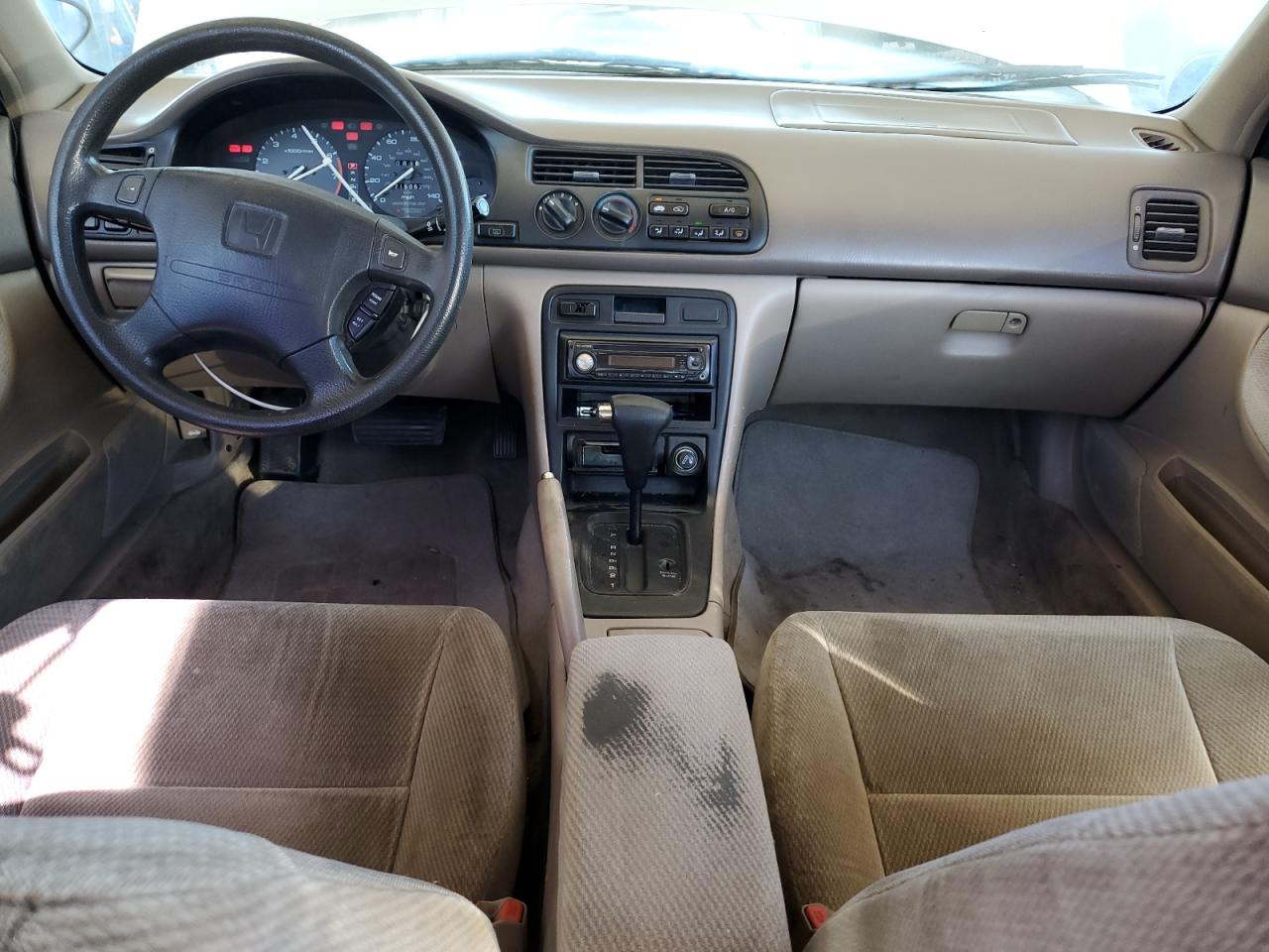 Lot #3316181889 1996 HONDA ACCORD LX