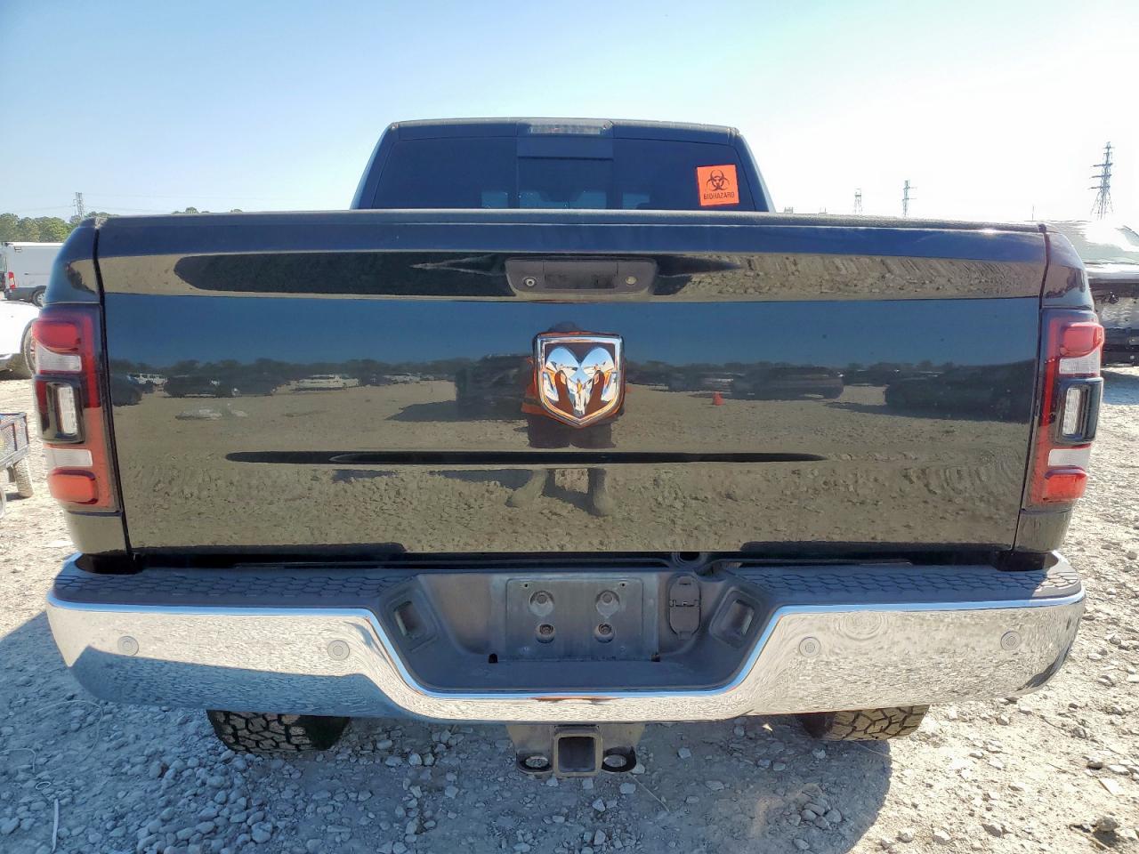 RAM 2500 LARAMIE