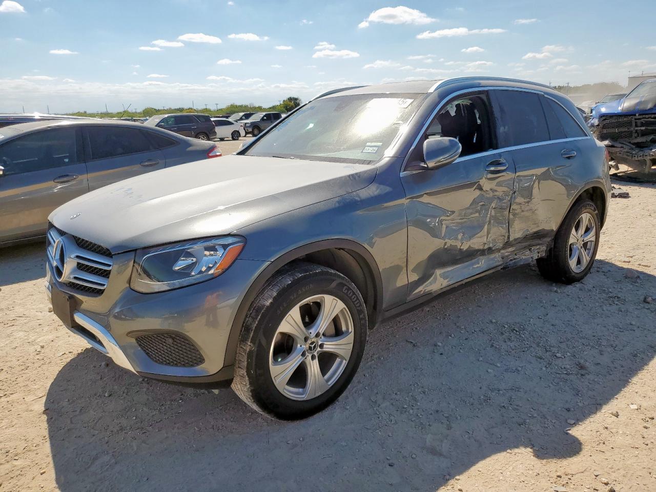 Lot #3304872544 2017 MERCEDES-BENZ GLC 300