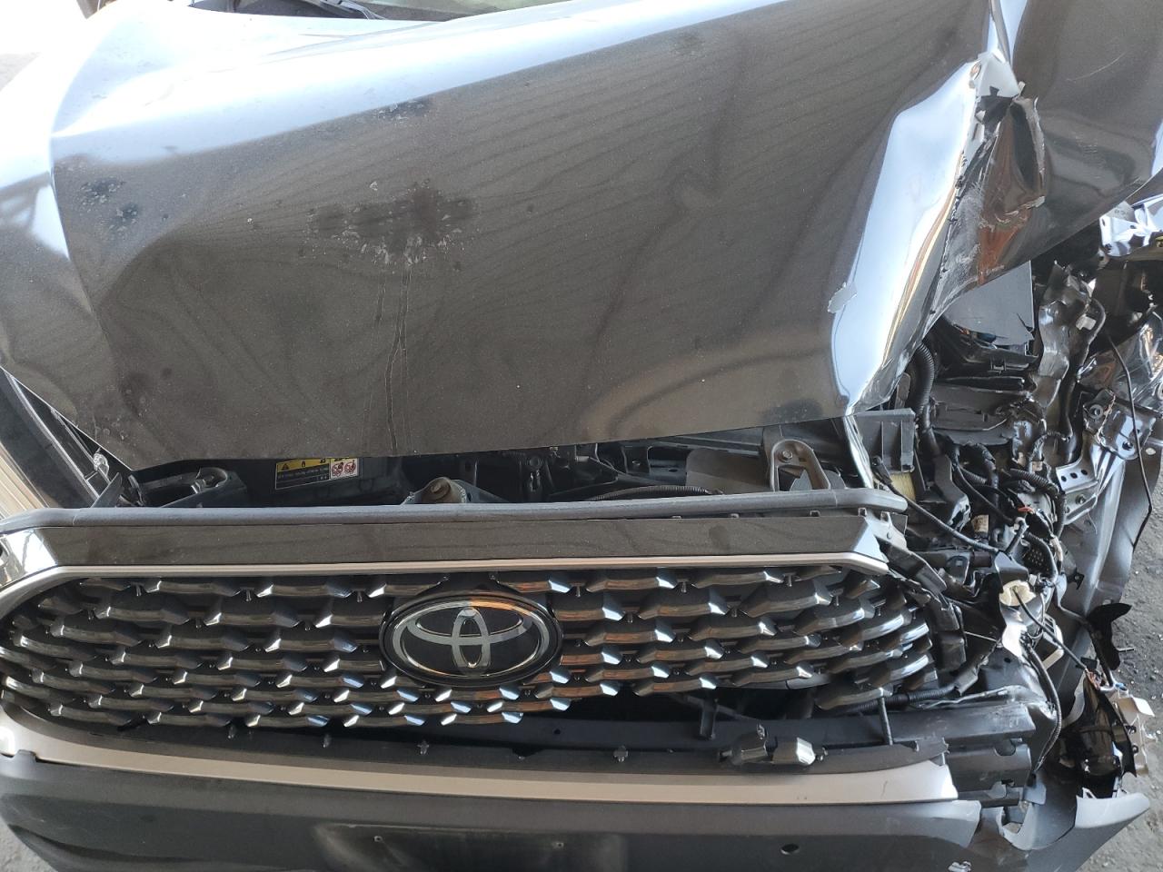 Lot #3302780886 2023 TOYOTA COROLLA CR