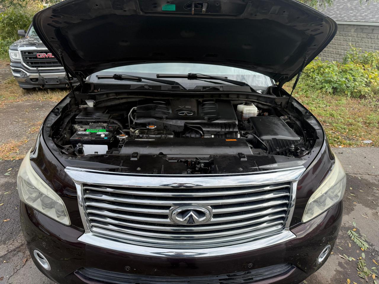 INFINITI QX80