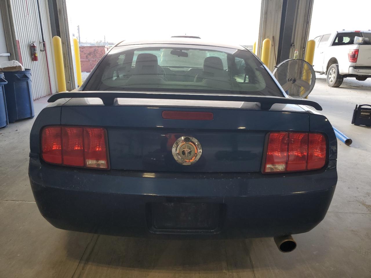 Lot #3302714000 2006 FORD MUSTANG