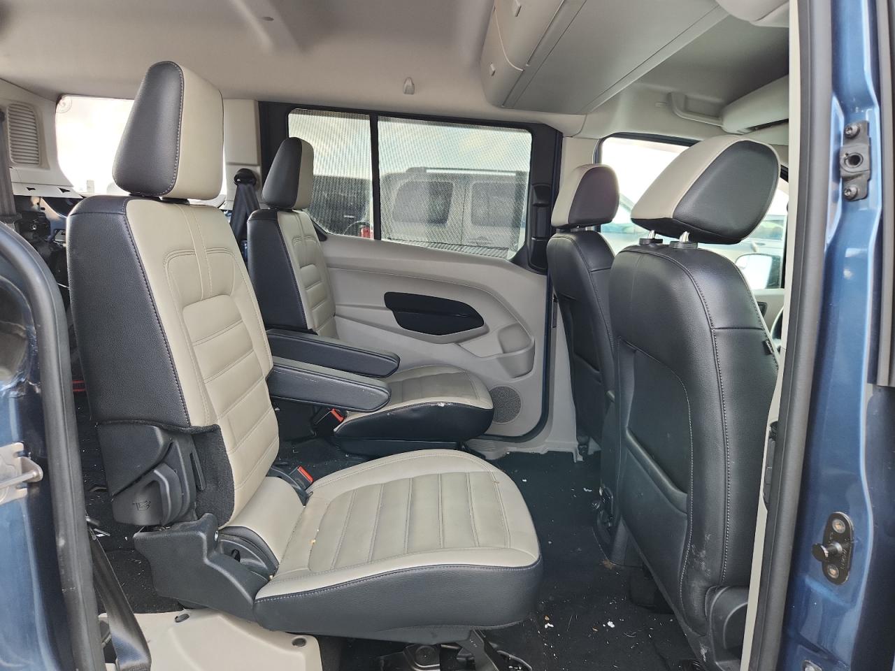 FORD TRANSIT CONNECT XLT