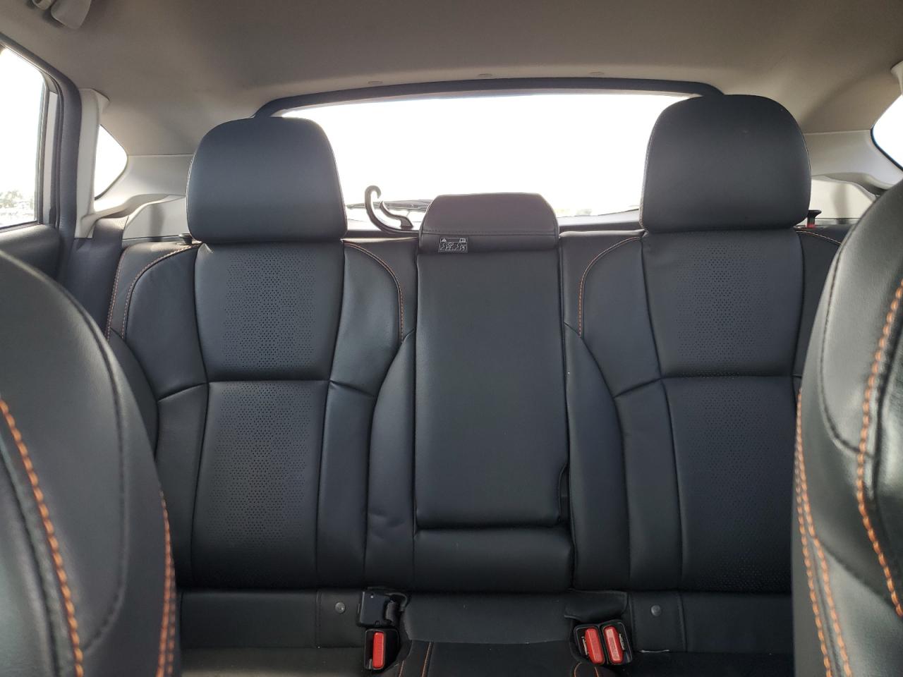 SUBARU CROSSTREK LIMITED