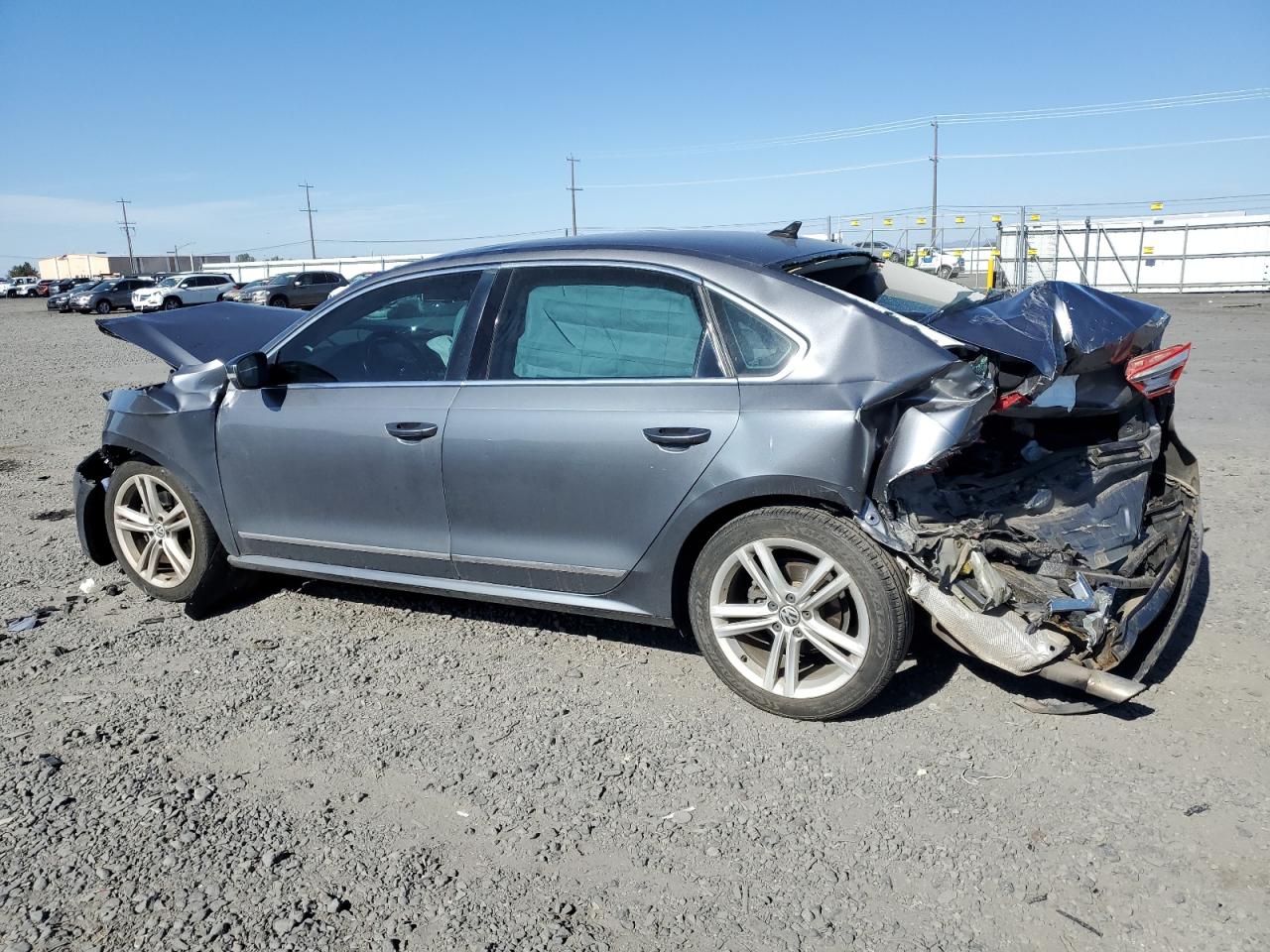 VOLKSWAGEN PASSAT SEL