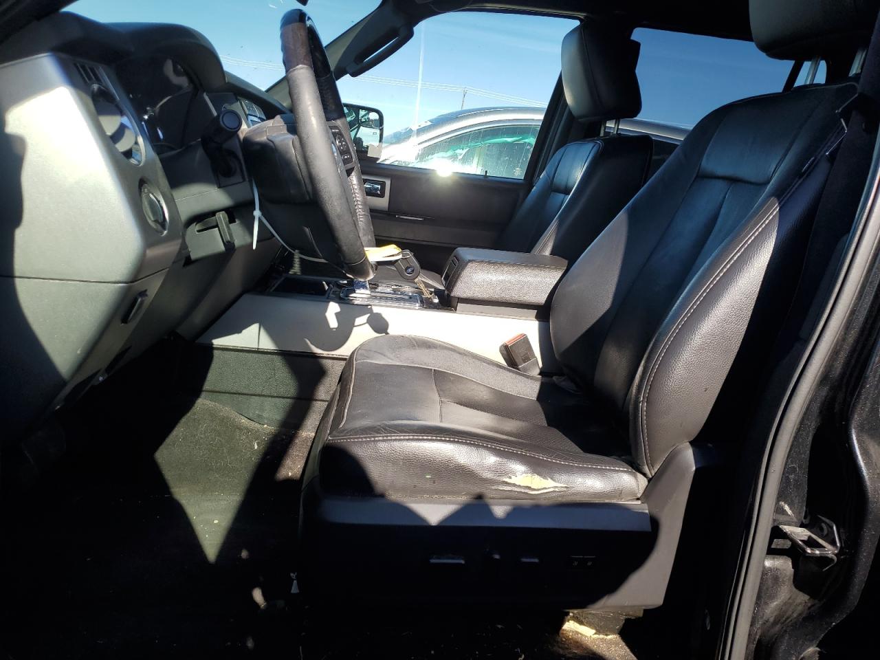 FORD EXPEDITION LIMITED