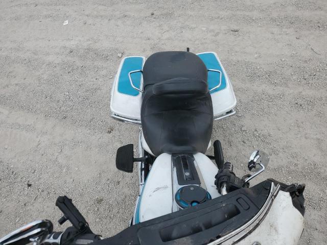 2017 HARLEY-DAVIDSON FLHTCU ULT #3284667320