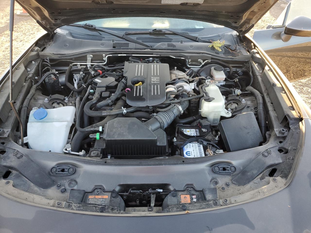 Lot #3302084131 2018 FIAT 124 SPIDER CLASSICA