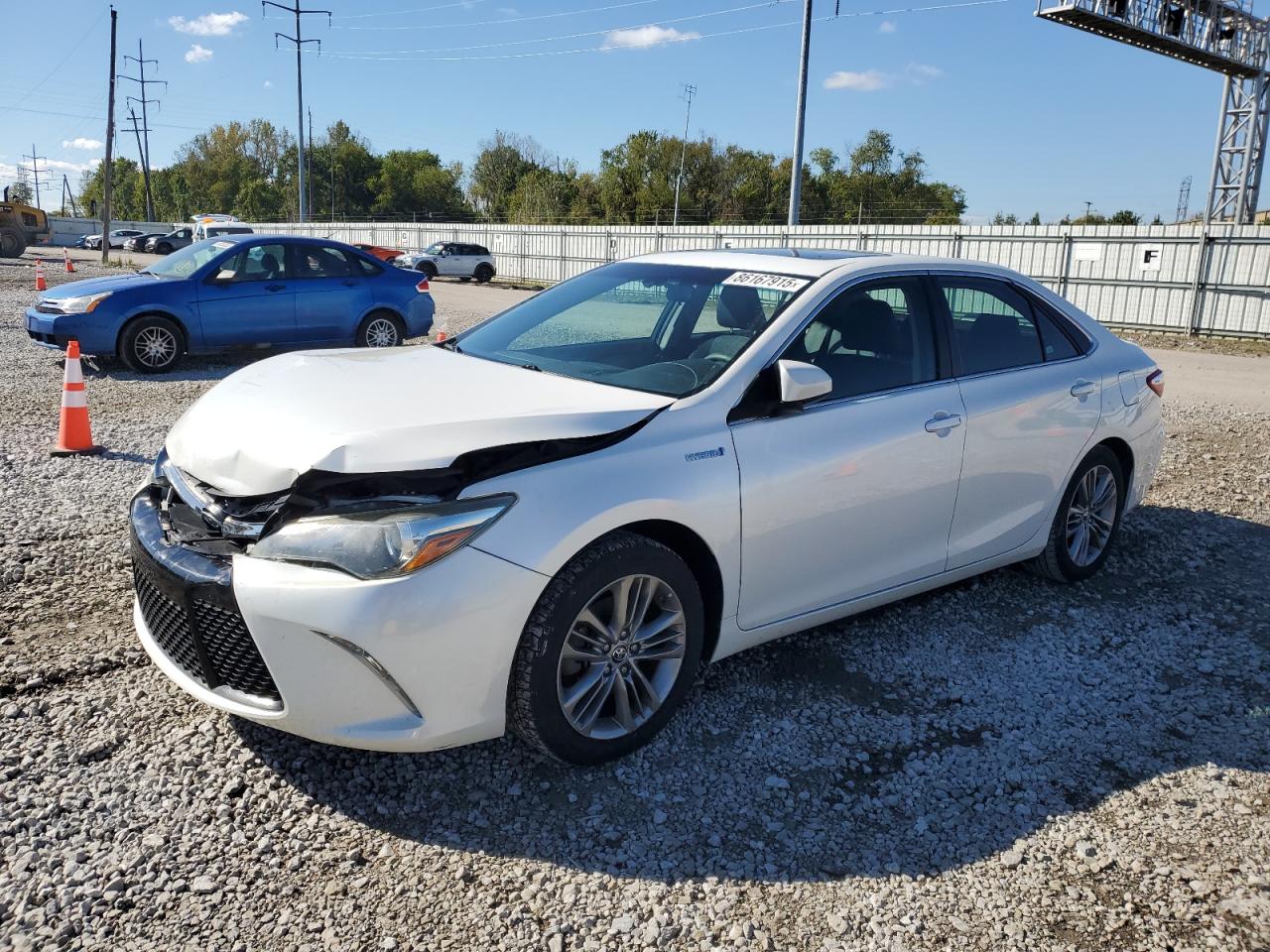 Lot #3265934527 2015 TOYOTA CAMRY HYBR