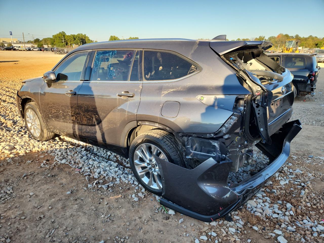 TOYOTA HIGHLANDER LIMITED