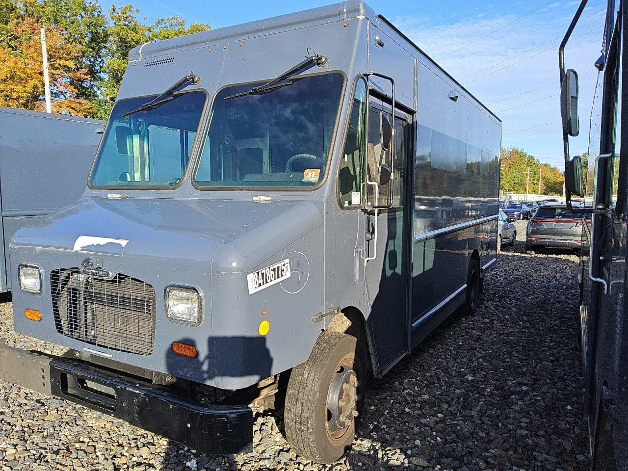 Lot #3302683002 2020 FREIGHTLINER CHASSIS M