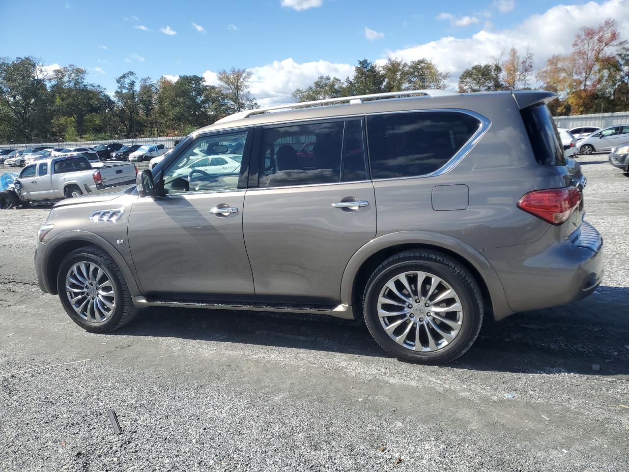 INFINITI QX80 BASE