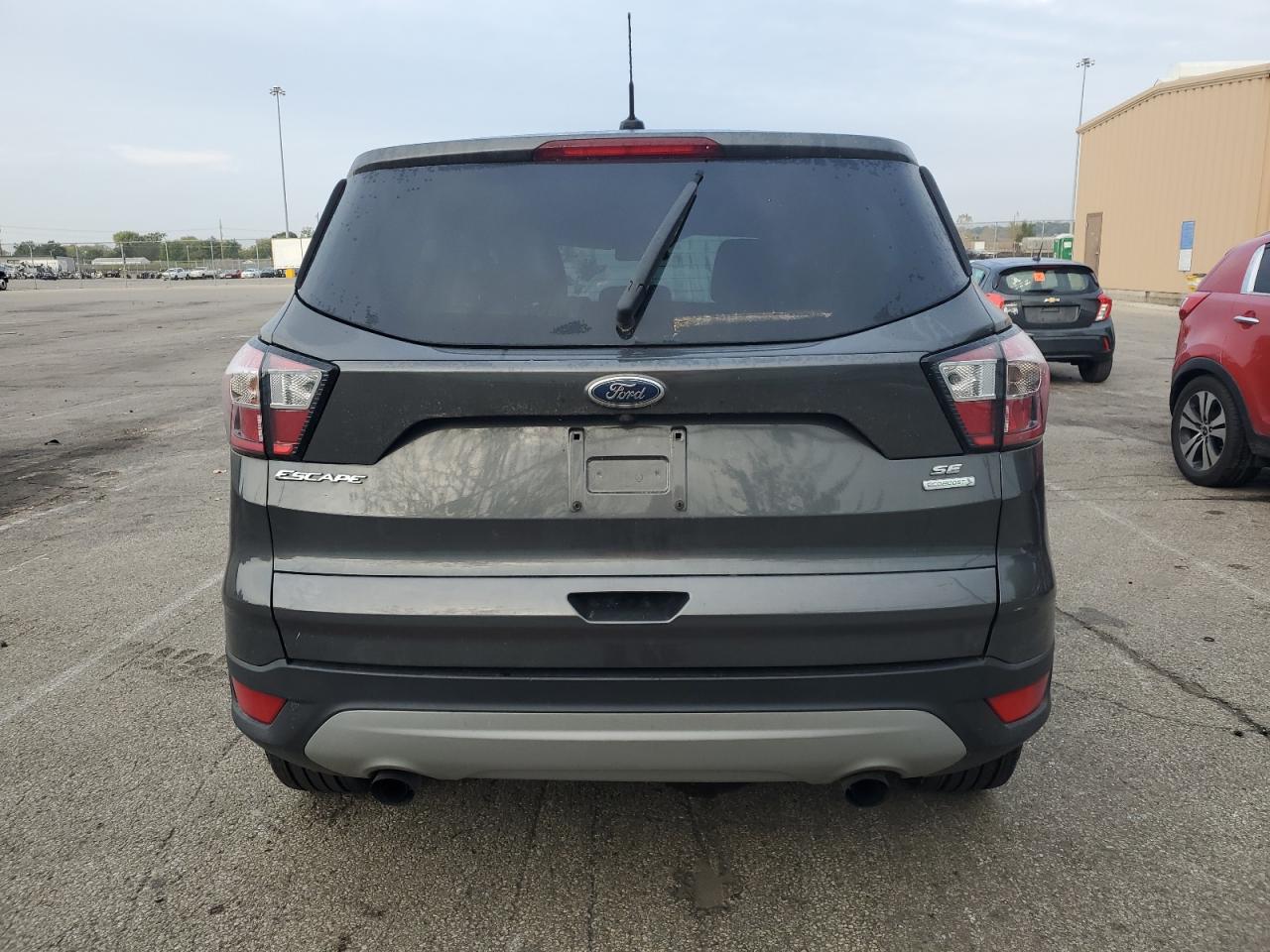 FORD ESCAPE SE