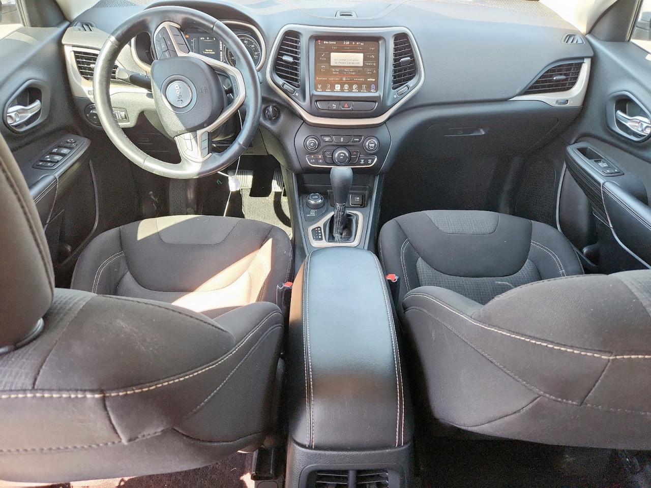 JEEP GRAND CHEROKEE LATITUDE