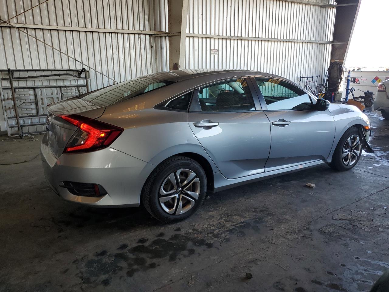 Lot #3311890218 2016 HONDA CIVIC LX