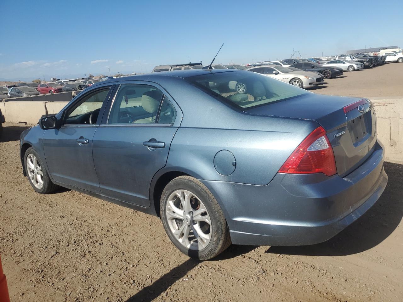 FORD FUSION SE