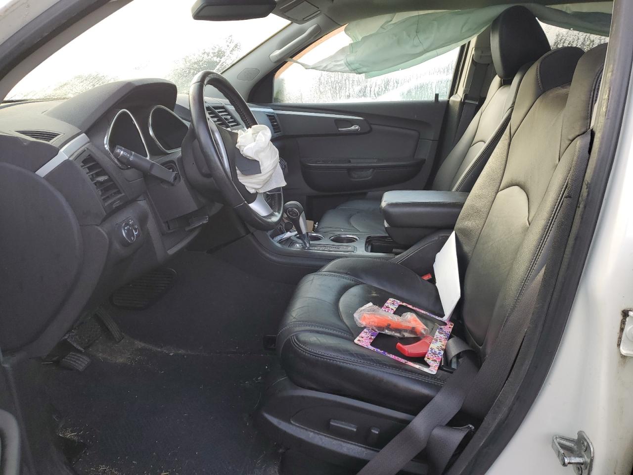 CHEVROLET TRAVERSE LT