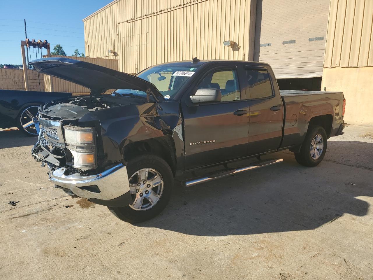 CHEVROLET SILVERADO C1500 LT