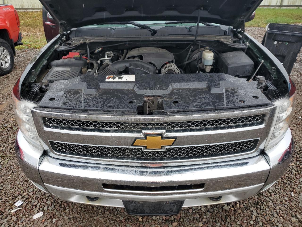 CHEVROLET SILVERADO K1500 LT